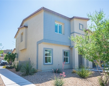 530 Gloster Avenue - Photo Thumbnail 32