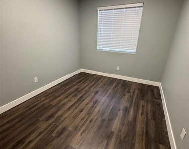 4339 Coyote Crest Court - Photo Thumbnail 7
