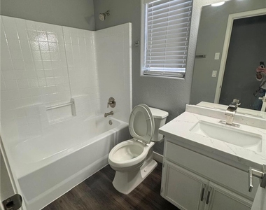 4339 Coyote Crest Court - Photo Thumbnail 3
