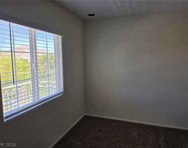 10593 Hinesville Court - Photo Thumbnail 12