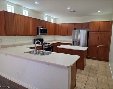 10593 Hinesville Court - Photo Thumbnail 9
