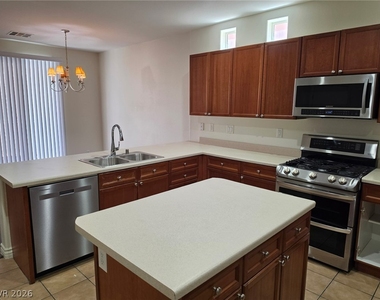 10593 Hinesville Court - Photo Thumbnail 8