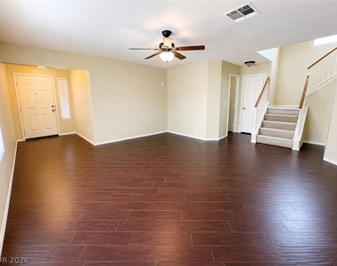 3341 Salmon Creek Drive - Photo Thumbnail 3