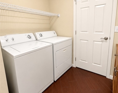 3341 Salmon Creek Drive - Photo Thumbnail 10