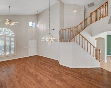 2525 Huber Heights Drive - Photo Thumbnail 8