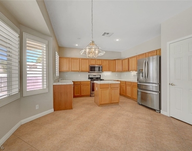 2525 Huber Heights Drive - Photo Thumbnail 21