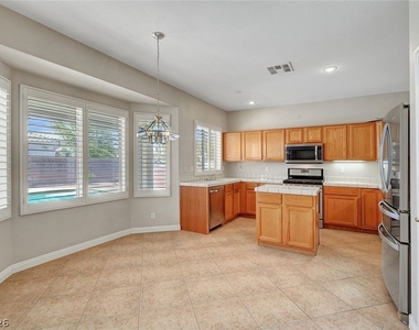 2525 Huber Heights Drive - Photo Thumbnail 18