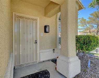 2525 Huber Heights Drive - Photo Thumbnail 5