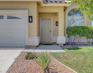 2525 Huber Heights Drive - Photo Thumbnail 4