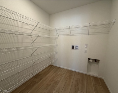 10021 Cooper Mountain Street - Photo Thumbnail 19