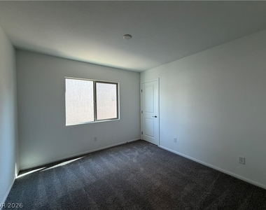 10021 Cooper Mountain Street - Photo Thumbnail 20