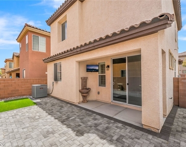 7616 Perla Del Mar Avenue - Photo Thumbnail 18