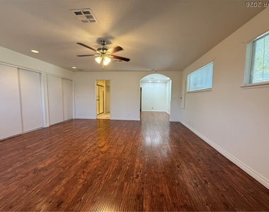 7227 Limestone Road - Photo Thumbnail 16