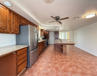 7227 Limestone Road - Photo Thumbnail 9
