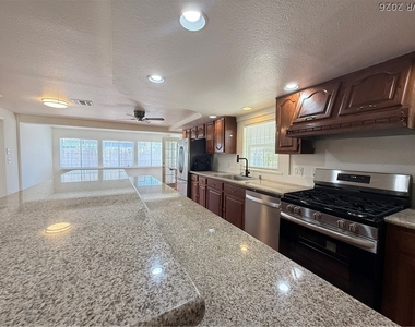 7227 Limestone Road - Photo Thumbnail 7