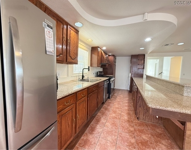 7227 Limestone Road - Photo Thumbnail 8
