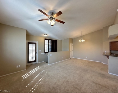 1621 Queen Victoria Street - Photo Thumbnail 6