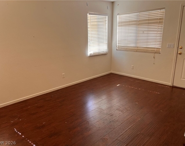 2505 Morocco Avenue - Photo Thumbnail 7
