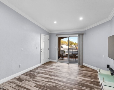 7885 W Flamingo Road - Photo Thumbnail 10