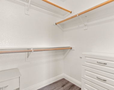 7885 W Flamingo Road - Photo Thumbnail 28