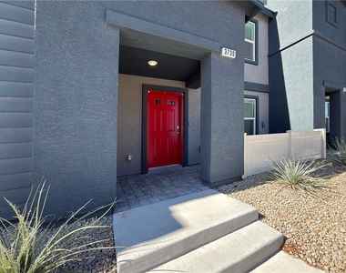 3730 Celesta Vista Avenue - Photo Thumbnail 1