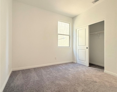 10288 Restless River Street - Photo Thumbnail 7