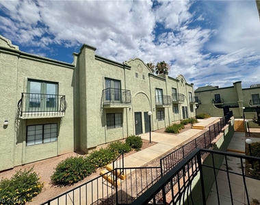 7048 Burcot Avenue - Photo Thumbnail 19