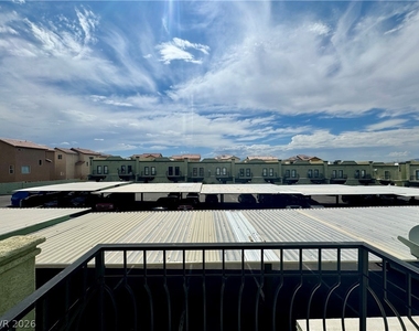 7048 Burcot Avenue - Photo Thumbnail 23