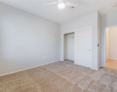 2571 Thatcher Avenue - Photo Thumbnail 28