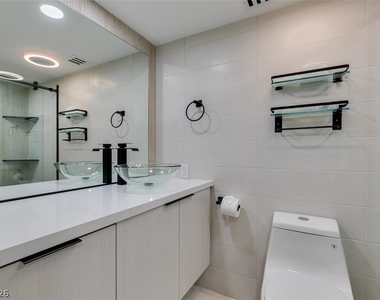 205 E Harmon Avenue - Photo Thumbnail 31
