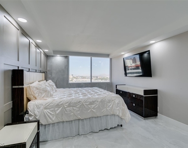 205 E Harmon Avenue - Photo Thumbnail 34