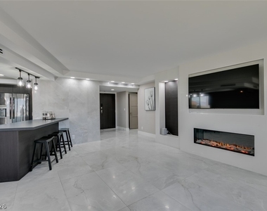 205 E Harmon Avenue - Photo Thumbnail 7