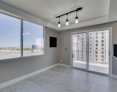 205 E Harmon Avenue - Photo Thumbnail 12
