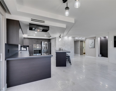 205 E Harmon Avenue - Photo Thumbnail 19