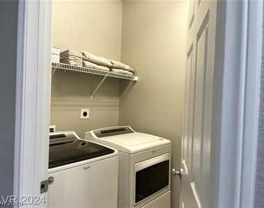 2828 Aragon Terrace Way - Photo Thumbnail 29
