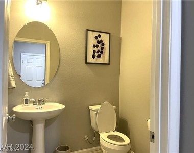 2828 Aragon Terrace Way - Photo Thumbnail 28