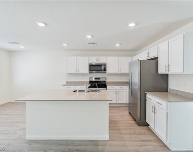 3366 La Cura Avenue - Photo Thumbnail 3