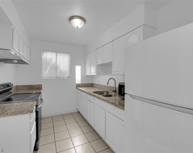 1308 N 22nd Street - Photo Thumbnail 4