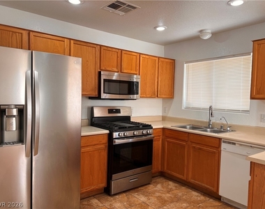 3391 Sparrow Heights Avenue - Photo Thumbnail 30