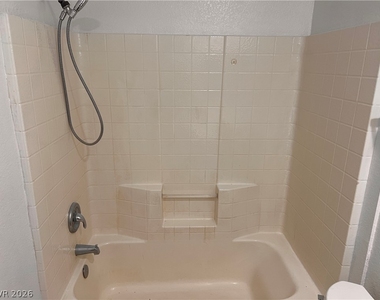 3391 Sparrow Heights Avenue - Photo Thumbnail 28