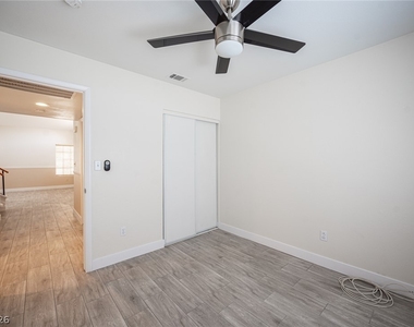 1416 Grey Hunter Drive - Photo Thumbnail 34