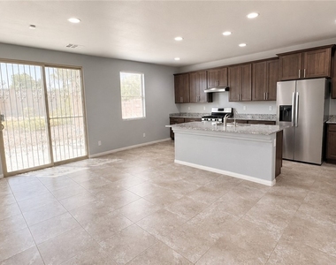 4727 High Anchor Street - Photo Thumbnail 8