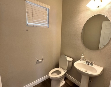 3589 Pinnate Drive - Photo Thumbnail 7
