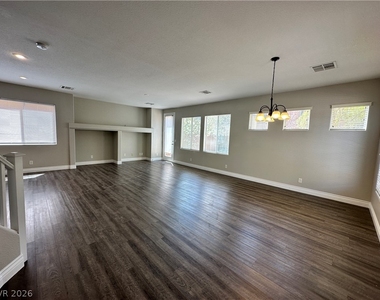3589 Pinnate Drive - Photo Thumbnail 2