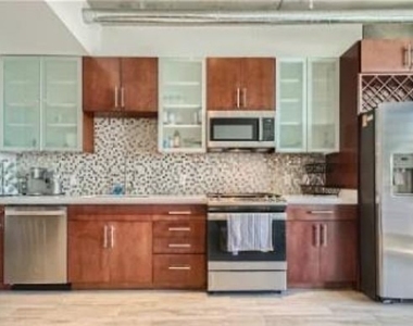 353 E Bonneville Avenue - Photo Thumbnail 4