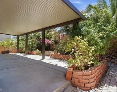 6765 Bristle Falls Street - Photo Thumbnail 38