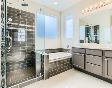 10744 Tuscan Court - Photo Thumbnail 8