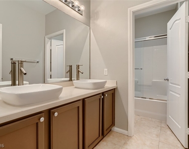 10744 Tuscan Court - Photo Thumbnail 7