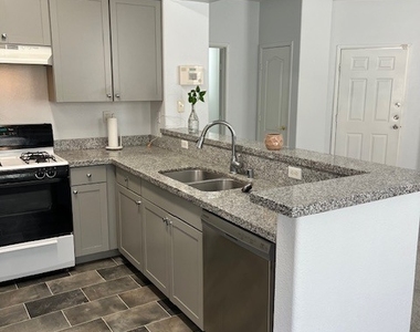 9901 Trailwood Drive - Photo Thumbnail 2