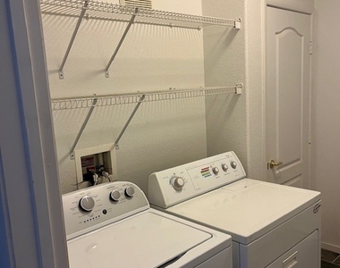 9901 Trailwood Drive - Photo Thumbnail 11